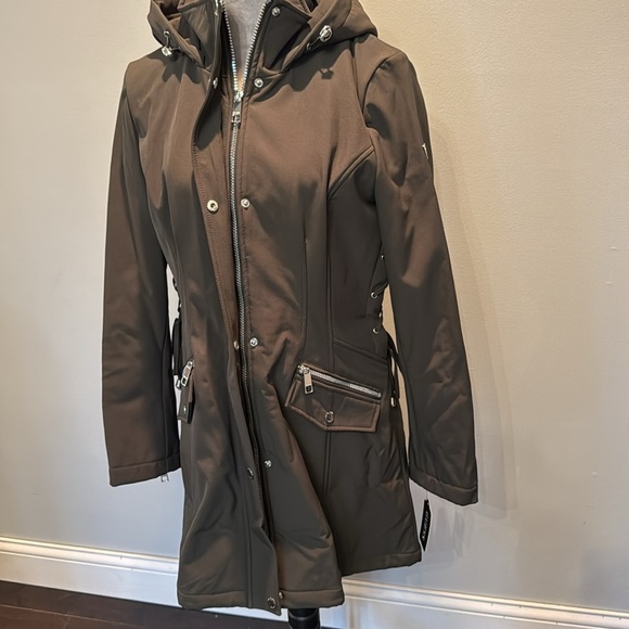 Guess olive drab and silver winter jacket NWT L - Picture 3 of 16
